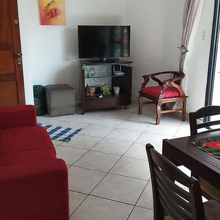 Apartamento Aconchegante Na Praia Guilhermina Praia Grande エクステリア 写真